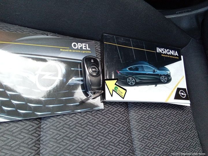 Photo 15 VIN: W0VZM6EJXK1062136 - OPEL INSIGNIA 