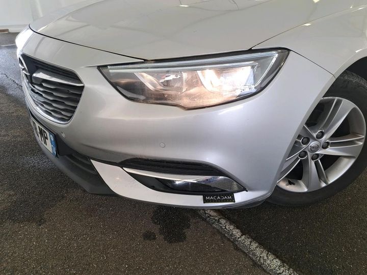 Photo 27 VIN: W0VZM8EF4L1026144 - OPEL INSIGNIA SPORTS TOURER 