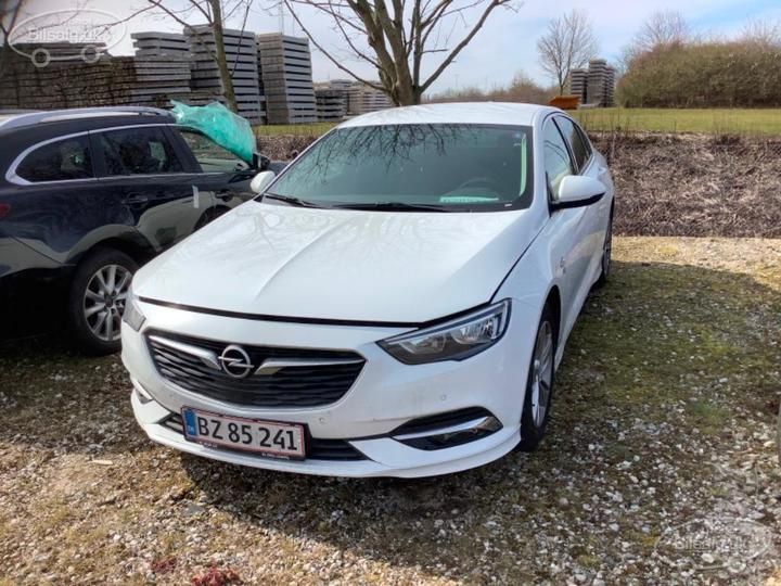 Photo 1 VIN: W0VZS6GF7J1167438 - OPEL INSIGNIA HATCHBACK 