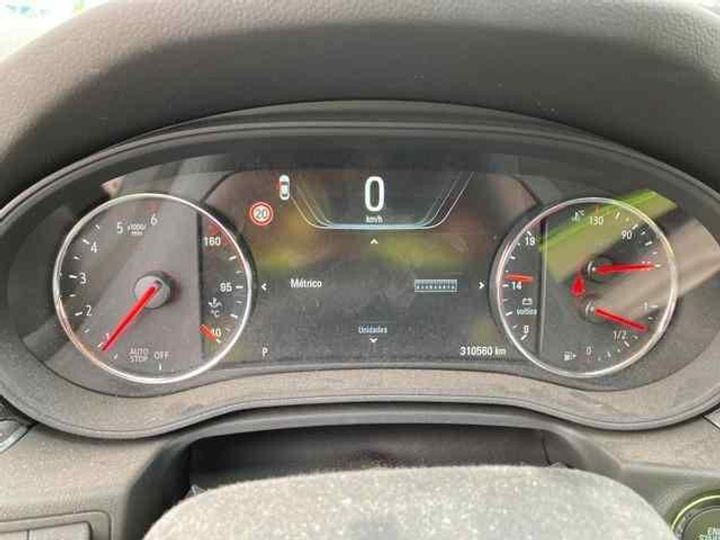 Photo 11 VIN: W0VZT8EF8J1133083 - OPEL INSIGNIA 