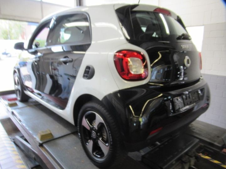 Photo 15 VIN: W1A4530911Y248827 - SMART FORFOUR (11.2014-&GT) 