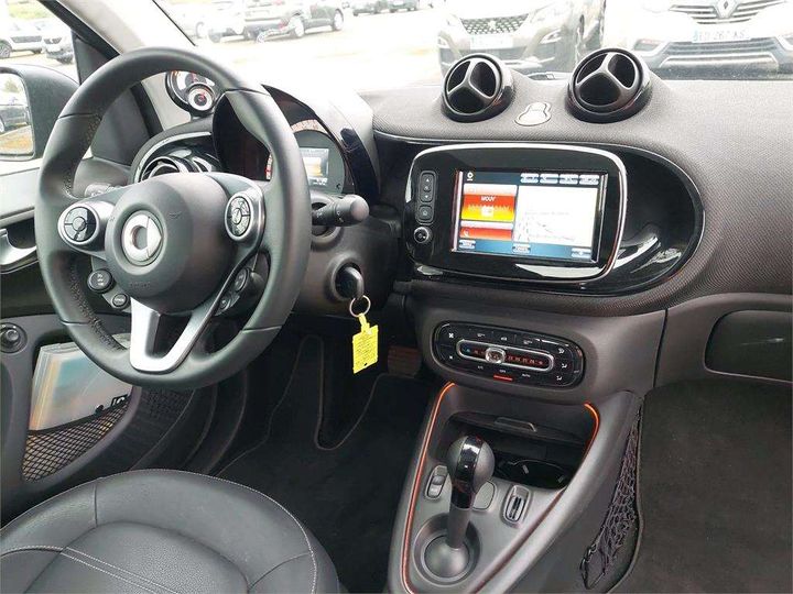 Photo 22 VIN: W1A4533911K417461 - SMART FORTWO COUPE 