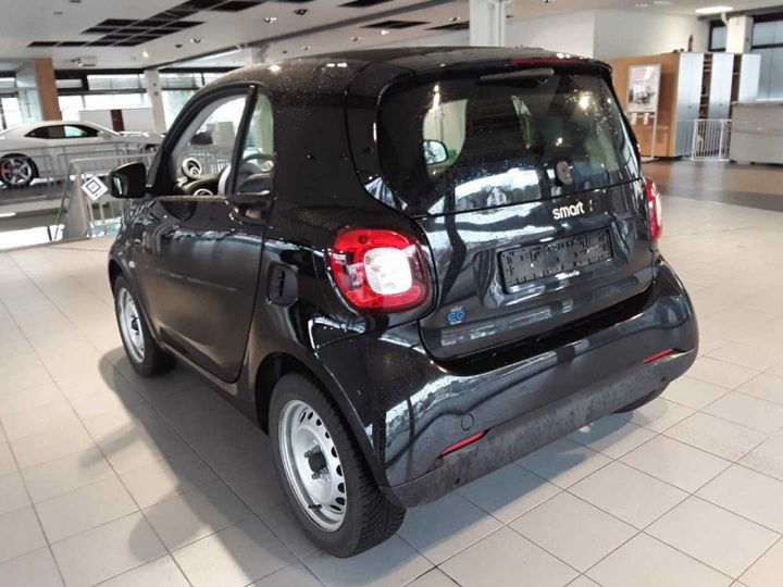 Photo 5 VIN: W1A4533911K445346 - SMART FORTWO COUPE (11.2014-&GT) 