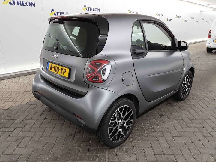 Photo 4 VIN: W1A4533911K451608 - SMART FORTWO 