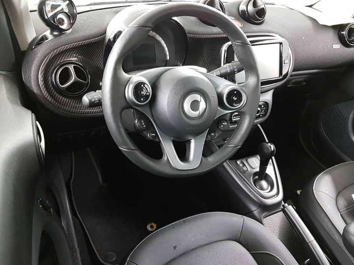 Photo 7 VIN: W1A4533911K451608 - SMART FORTWO 