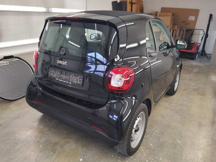 Photo 8 VIN: W1A4533911K462087 - SMART FORTWO COUPE (11.2014-&GT) 