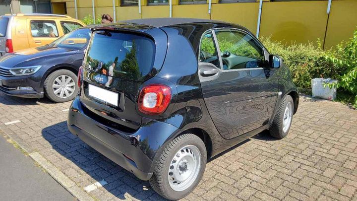 Photo 10 VIN: W1A4533911K465382 - SMART FORTWO COUPE (11.2014-&GT) 