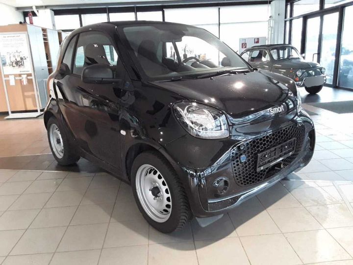 Photo 13 VIN: W1A4533911K472830 - SMART FORTWO COUPE (11.2014-&GT) 