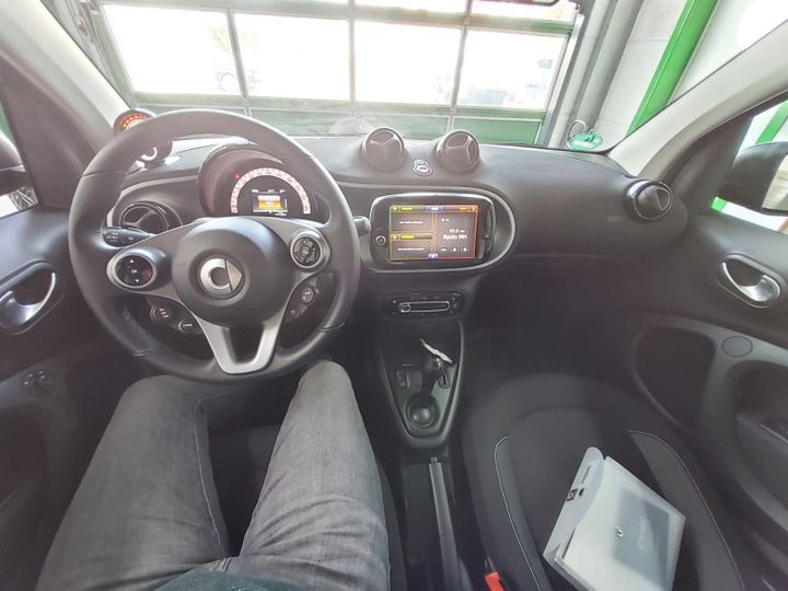 Photo 12 VIN: W1A4533911K476252 - SMART FORTWO COUPE (11.2014-) 