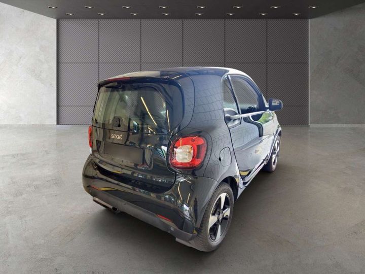 Photo 6 VIN: W1A4533911K478690 - SMART FORTWO COUPE (11.2014-) 