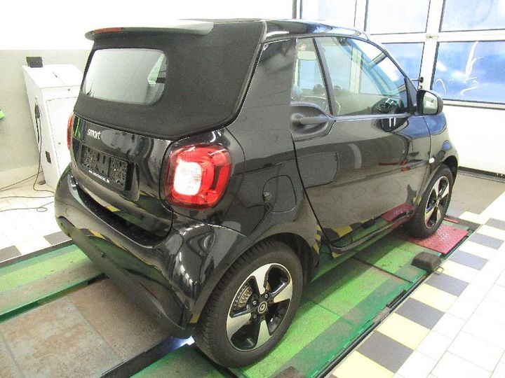 Photo 17 VIN: W1A4534911K423941 - SMART FORTWO CABRIO (11.2015-&GT) 