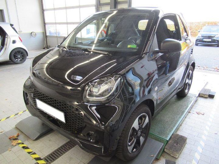 Photo 1 VIN: W1A4534911K433533 - SMART FORTWO CABRIO (11.2015-&GT) 