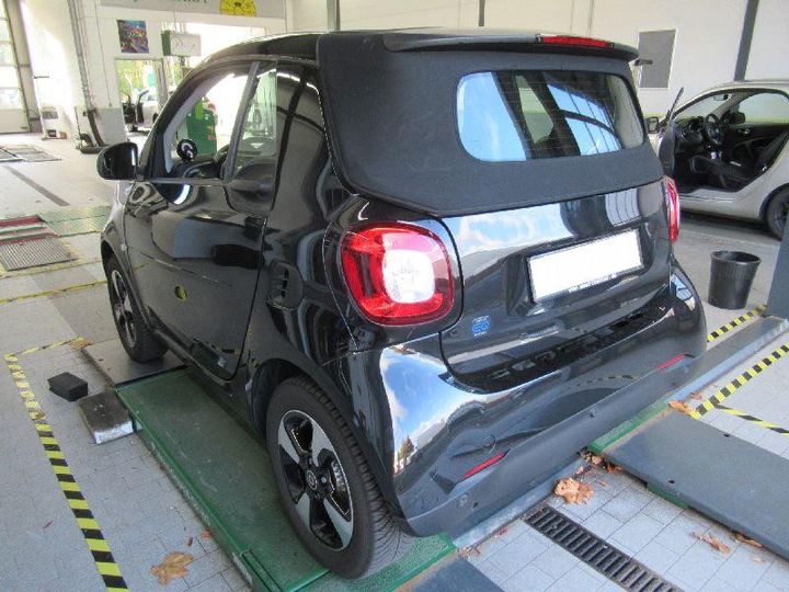 Photo 14 VIN: W1A4534911K433533 - SMART FORTWO CABRIO (11.2015-&GT) 