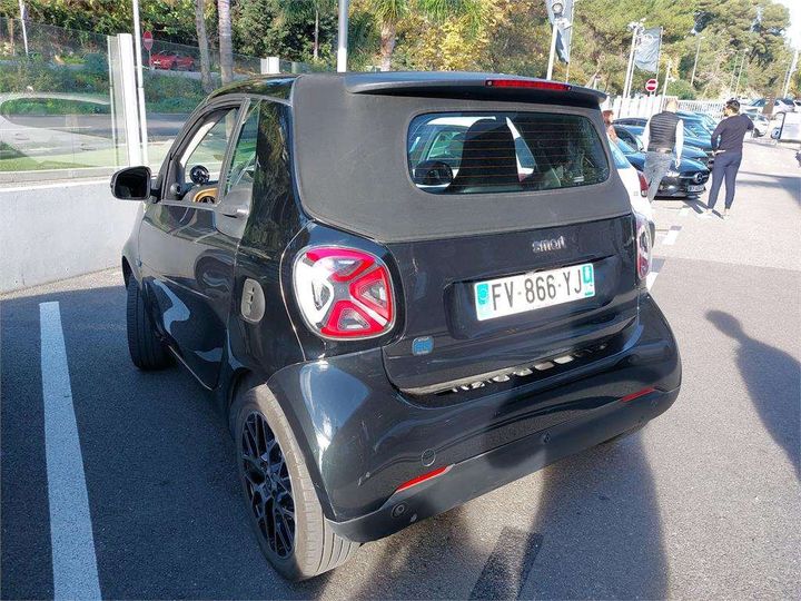 Photo 2 VIN: W1A4534911K442156 - SMART FORTWO CABRIOLET 