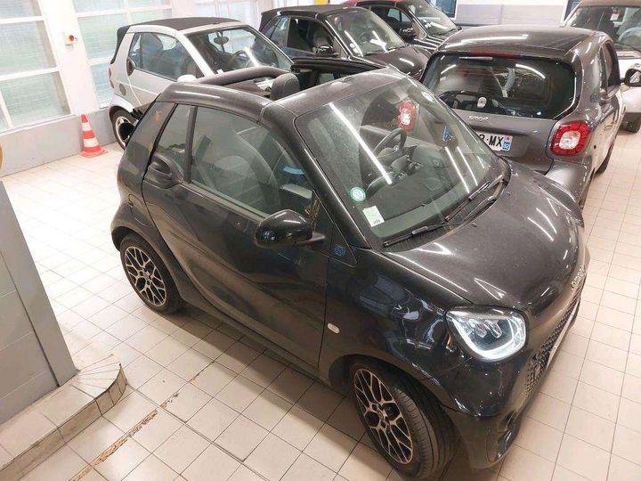 Photo 12 VIN: W1A4534911K450933 - SMART FORTWO CABRIOLET 