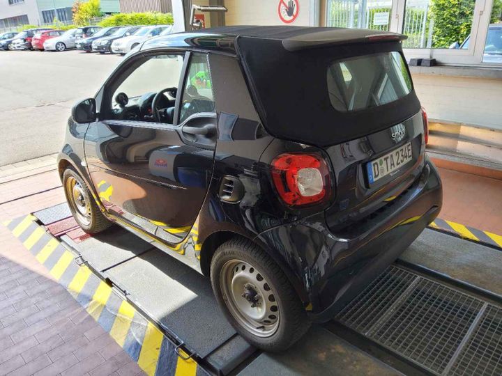 Photo 8 VIN: W1A4534911K456599 - SMART FORTWO CABRIO (11.2015-) 