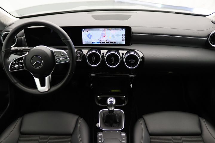 Photo 8 VIN: W1K1186841N127944 - MERCEDES-BENZ CLA 180 