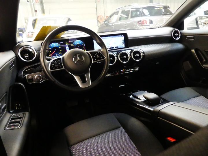 Photo 4 VIN: W1K1186841N229746 - MERCEDES-BENZ CLA SB 