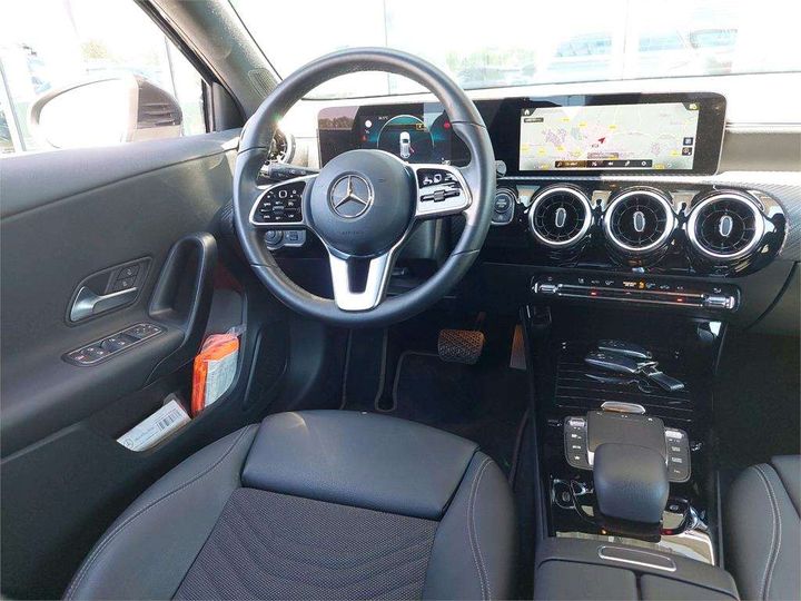 Photo 7 VIN: W1K1770121N206092 - MERCEDES-BENZ CLASSE A COMPACT 