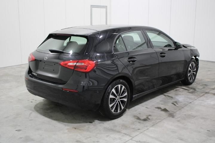 Photo 3 VIN: W1K1770121N210502 - MERCEDES-BENZ A-CLASS HATCHBACK 