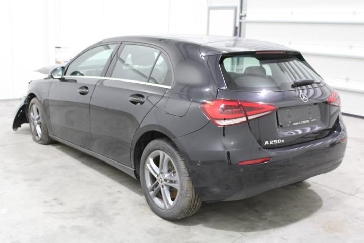 Photo 4 VIN: W1K1770861J241527 - MERCEDES-BENZ A-CLASS HATCHBACK 