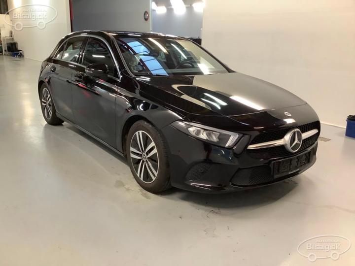 Photo 3 VIN: W1K1770871V111946 - MERCEDES-BENZ A-CLASS HATCHBACK 