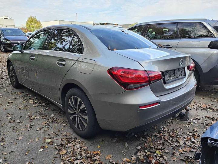 Photo 3 VIN: W1K1771031J176261 - MERCEDES-BENZ A-CLASS BERLINE &#3918 