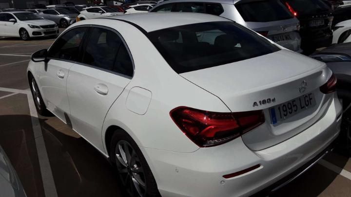 Photo 12 VIN: W1K1771031J179484 - MERCEDES-BENZ CLASE A 