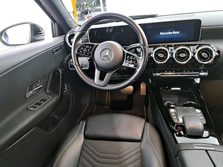 Photo 7 VIN: W1K1771031J226327 - MERCEDES-BENZ CLASSE A SEDAN DIESEL (V177) 