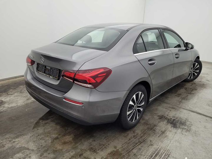 Photo 2 VIN: W1K1771031J248437 - MERCEDES-BENZ A-KLASSE SEDAN &#3918 