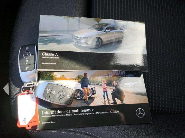 Photo 5 VIN: W1K1771121J220889 - MERCEDES-BENZ CLASSE A BERLINE 