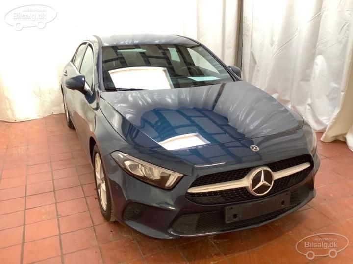 Photo 3 VIN: W1K1771871J247310 - MERCEDES-BENZ A-CLASS SALOON 