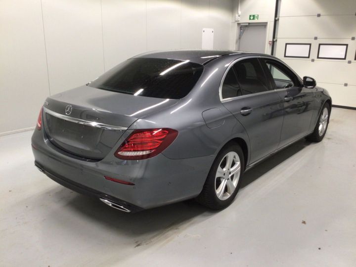 Photo 2 VIN: W1K2130041A759326 - MERCEDES-BENZ E-CLASS 