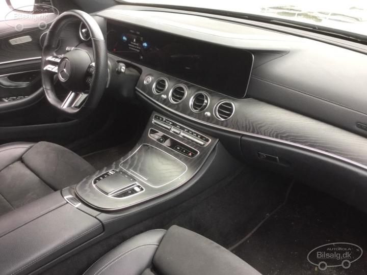 Photo 15 VIN: W1K2130041A914859 - MERCEDES-BENZ E-CLASS SALOON 