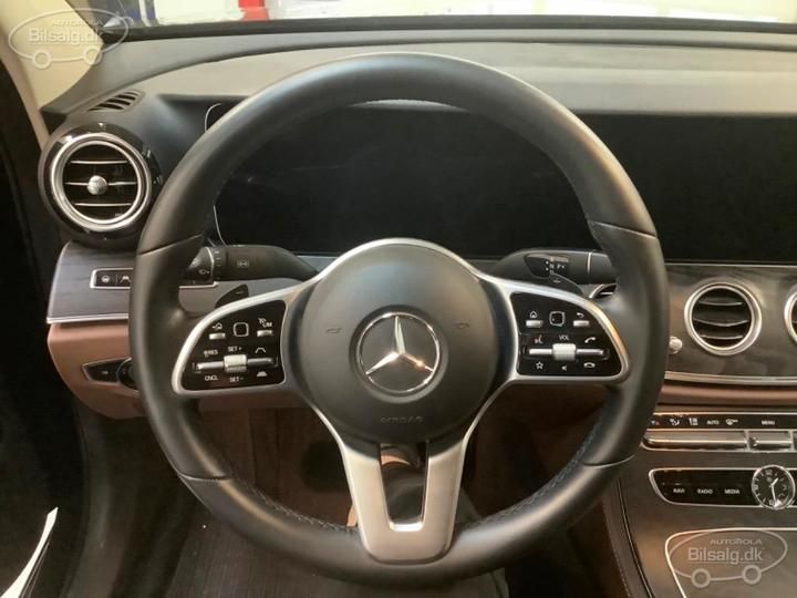 Photo 9 VIN: W1K2130081A771491 - MERCEDES-BENZ E-CLASS SALOON 