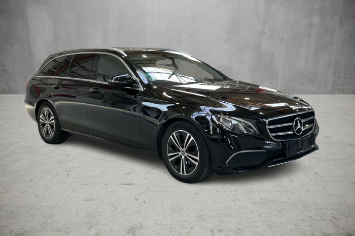 Photo 1 VIN: W1K2132041A809132 - MERCEDES-BENZ E-CLASS 