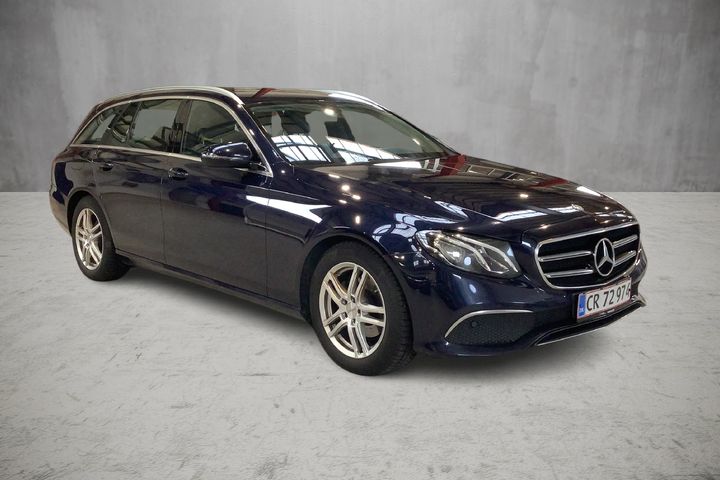 Photo 19 VIN: W1K2132041A810236 - MERCEDES-BENZ E-CLASS 