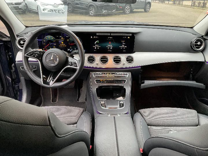 Photo 25 VIN: W1K2132041A937647 - MERCEDES-BENZ E-CLASS ESTATE 