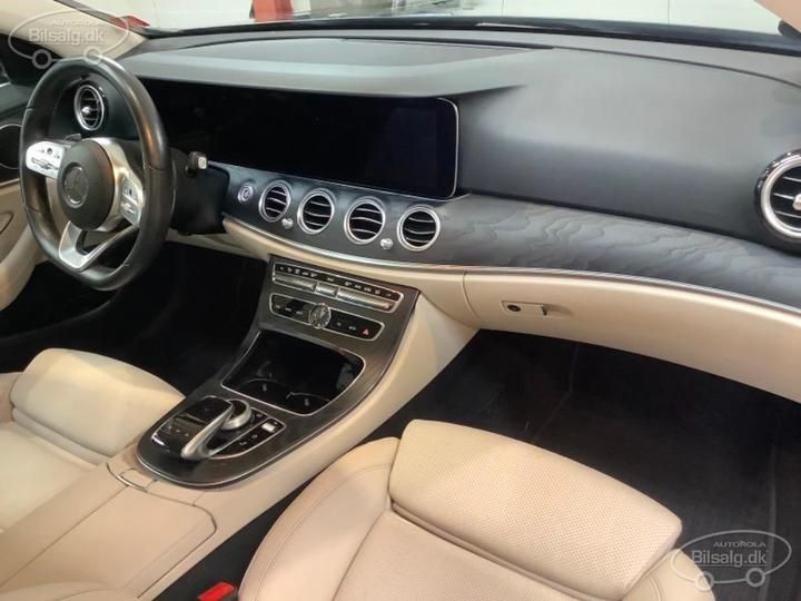 Photo 2 VIN: W1K2132081A811647 - MERCEDES-BENZ E-CLASS T 