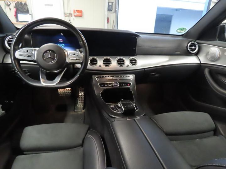 Photo 22 VIN: W1K2132161A766624 - MERCEDES-BENZ E T-MODEL 