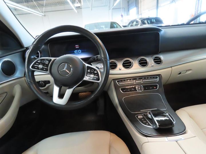 Photo 12 VIN: W1K2132161A806311 - MERCEDES-BENZ E 