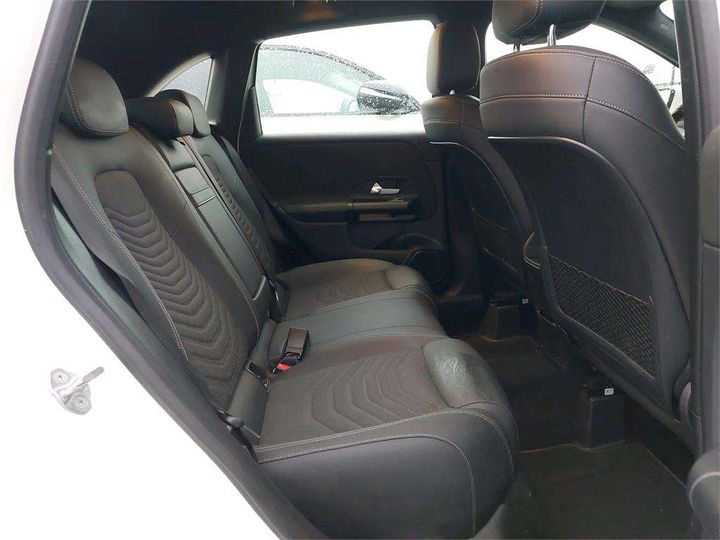 Photo 10 VIN: W1K2470031J115871 - MERCEDES-BENZ CLASSE B 