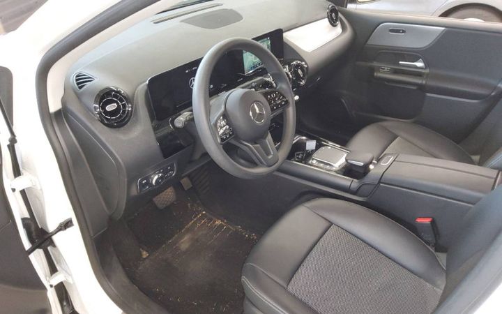 Photo 9 VIN: W1K2470841J294610 - MERCEDES-BENZ B 