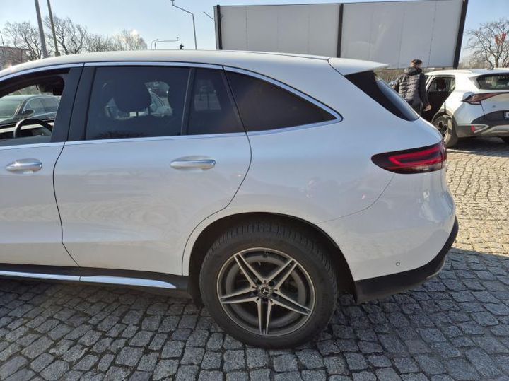 Photo 9 VIN: W1K2938901F023243 - 8 MERCEDES-BENZ EQC SUV 