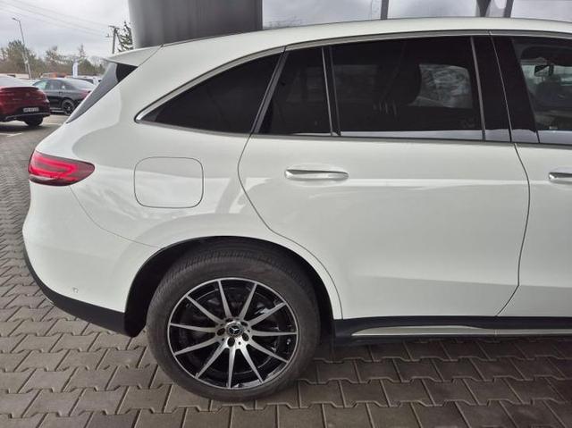 Photo 10 VIN: W1K2938901F036424 - 51 MERCEDES-BENZ EQC SUV 