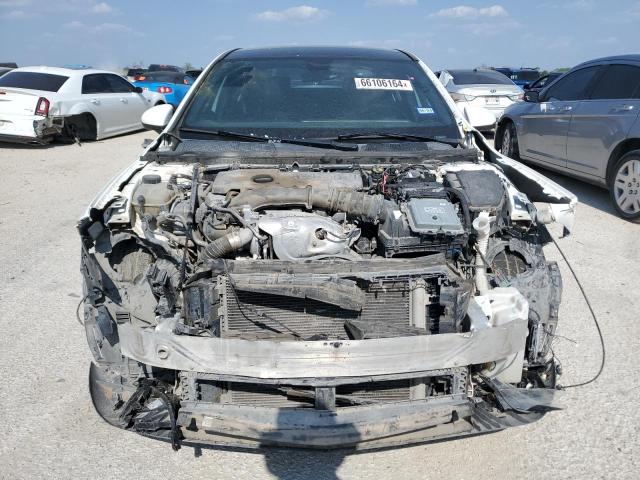 Photo 4 VIN: W1K3G4EB0LJ231270 - MERCEDES-BENZ A 220 