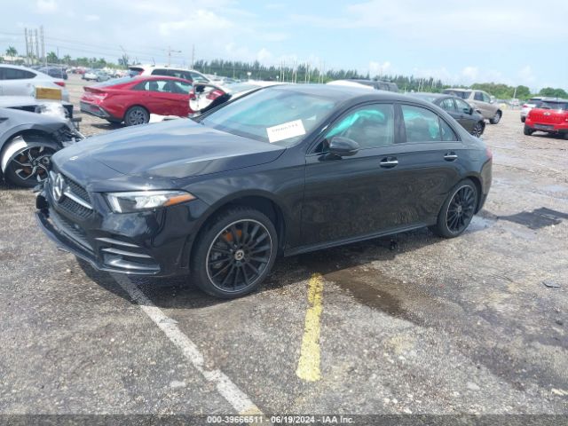 Photo 1 VIN: W1K3G4EB0NJ349869 - MERCEDES-BENZ A-CLASS 