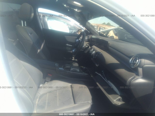 Photo 4 VIN: W1K3G4EB1LJ224540 - MERCEDES-BENZ A-CLASS 