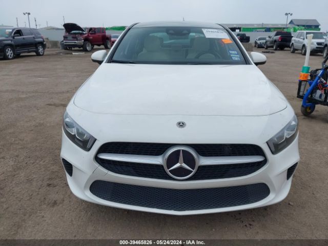 Photo 5 VIN: W1K3G4EB1MJ263145 - MERCEDES-BENZ A 220 