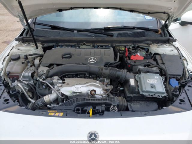 Photo 9 VIN: W1K3G4EB1MJ263145 - MERCEDES-BENZ A 220 